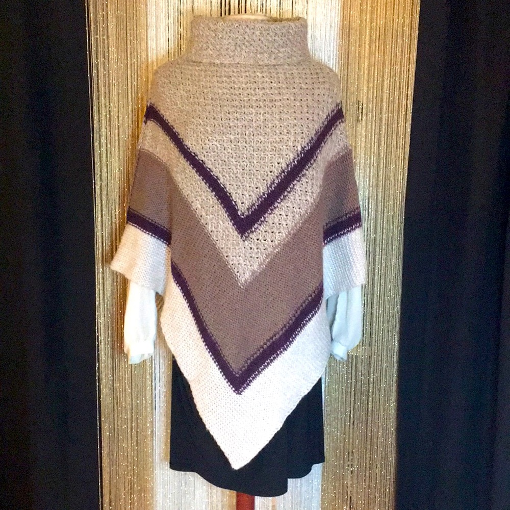Cute knitted Sweater Poncho
